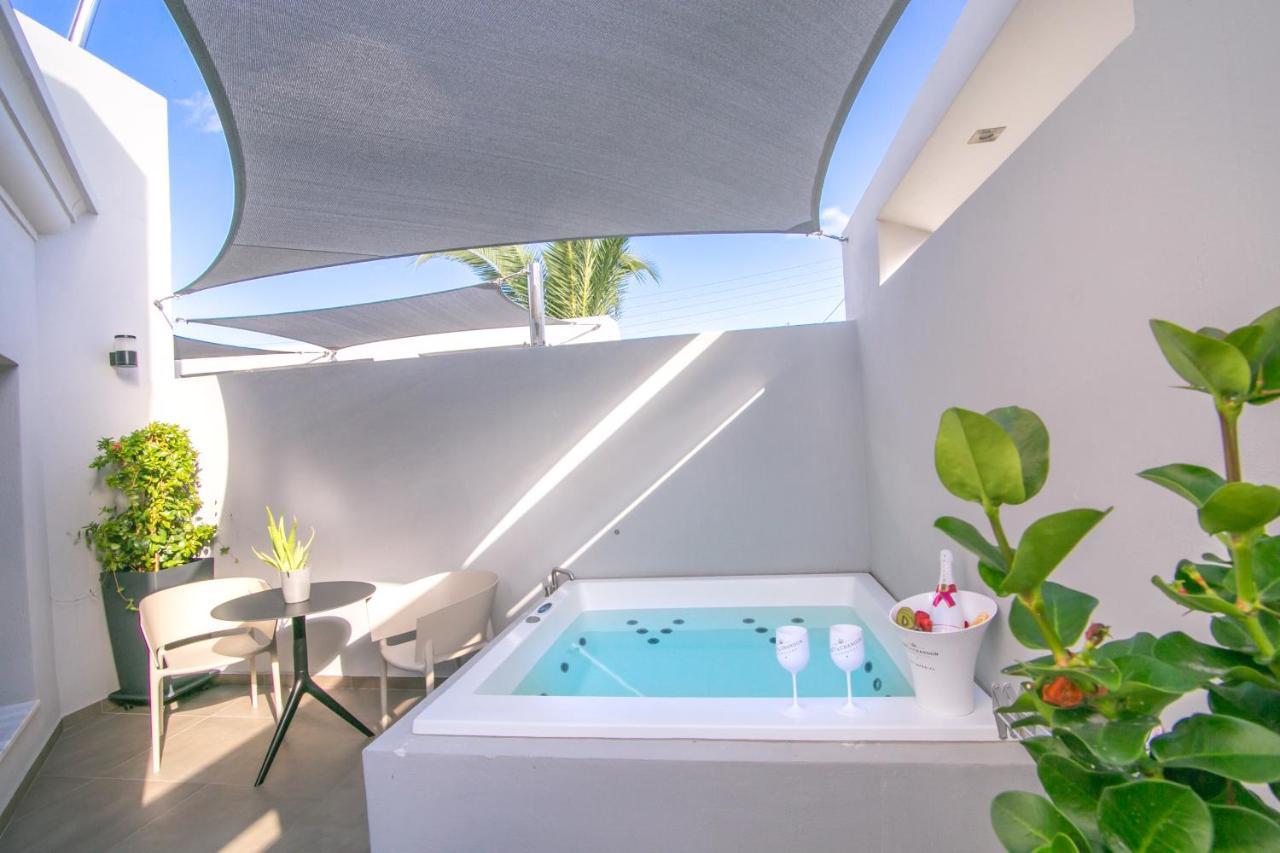 Marquise Suites - Adults Only Fira  Exterior foto